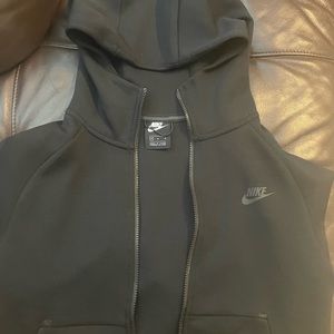 Nike Tech Fleece Full Zip Hoodie
